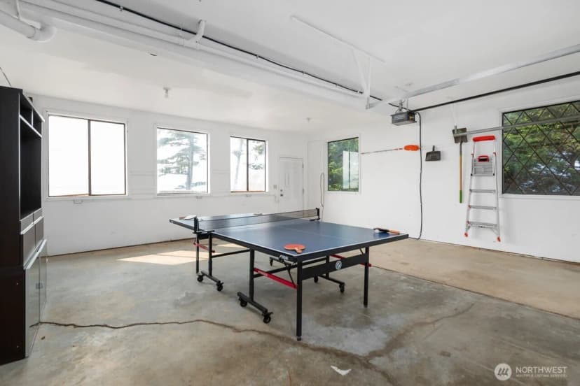 Property photo for 1399 W Beach Road, Oak Harbor photo 31