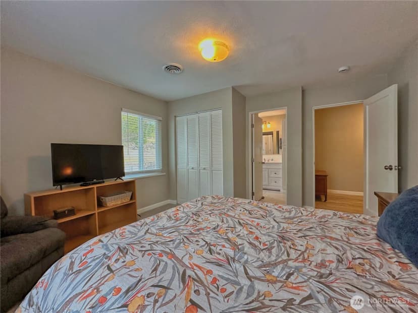Property photo for 307 Orchard Avenue, Elmer City photo 21