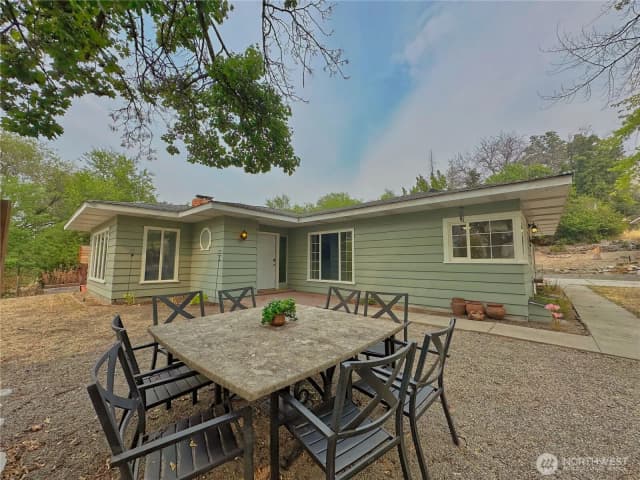 Property photo for 307 Orchard Avenue, Elmer City photo 4
