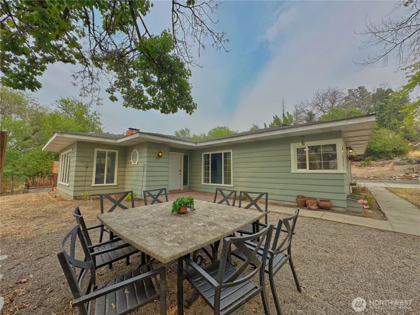 Property photo for 307 Orchard Avenue, Elmer City photo 4