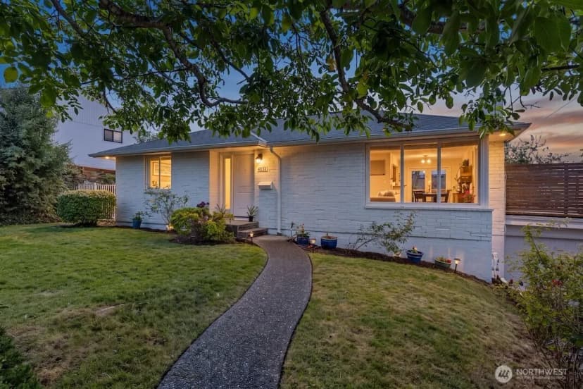Property photo for 4831 S Holly Street, Seattle photo 34