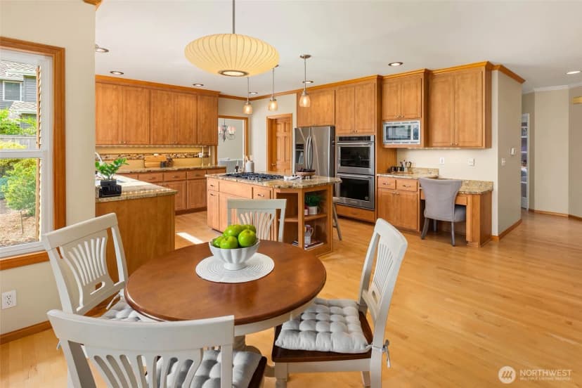 Property photo for 27183 Se 26th Place, Sammamish photo 15