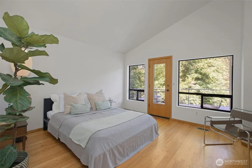 Property photo for 26530 Lake Fenwick Road S, Kent photo 17