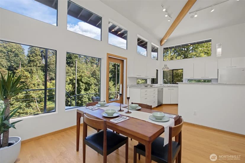 Property photo for 26530 Lake Fenwick Road S, Kent photo 12