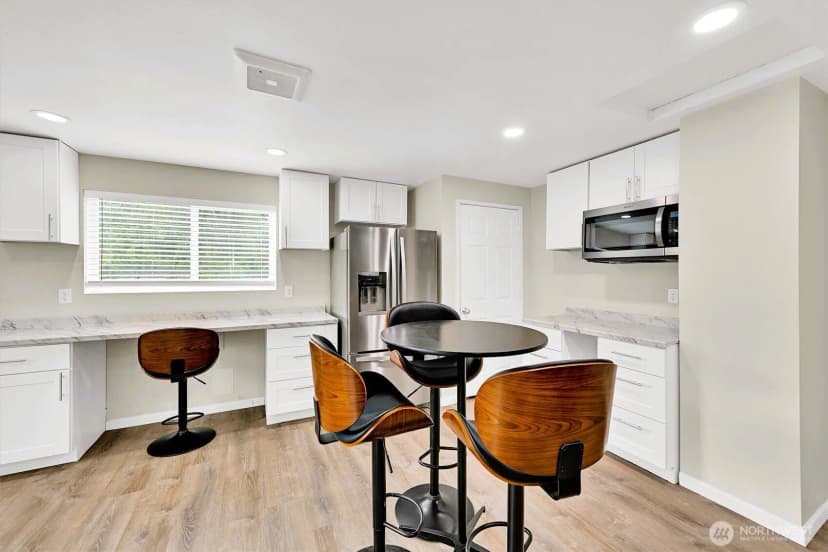 Property photo for 5511 Waller Road E, Tacoma photo 14