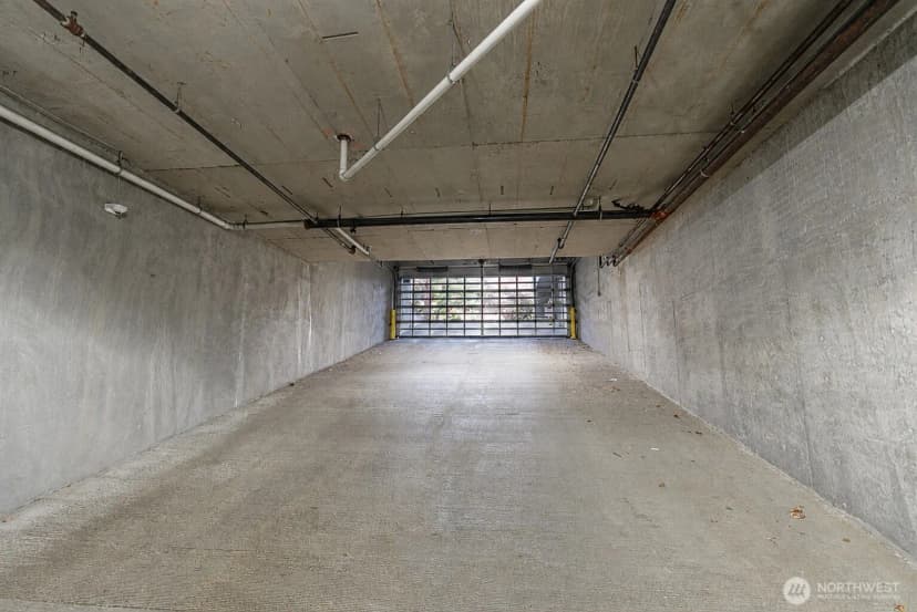 Property photo for 1420 E Pine Street #e6, Seattle photo 14