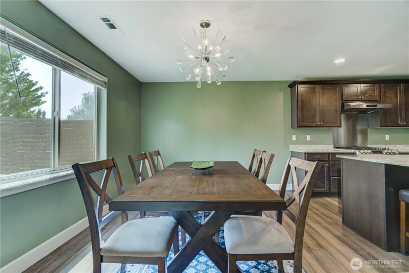 Property photo for 6017 Cotswold Lane, Pasco photo 6