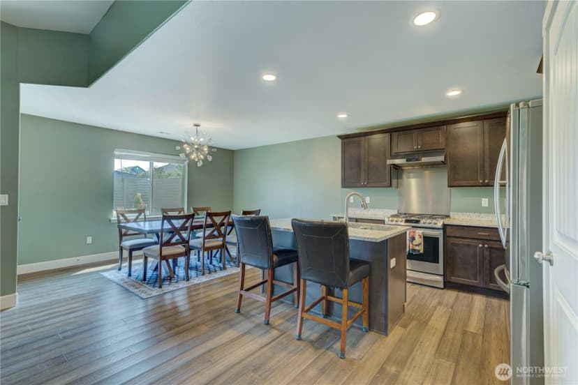 Property photo for 6017 Cotswold Lane, Pasco photo 4