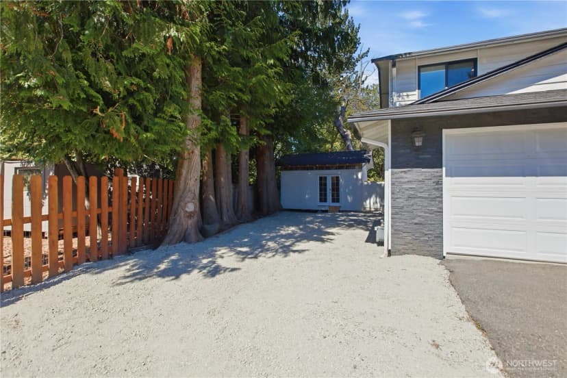 Property photo for 4525 149th Place Sw, Lynnwood photo 36