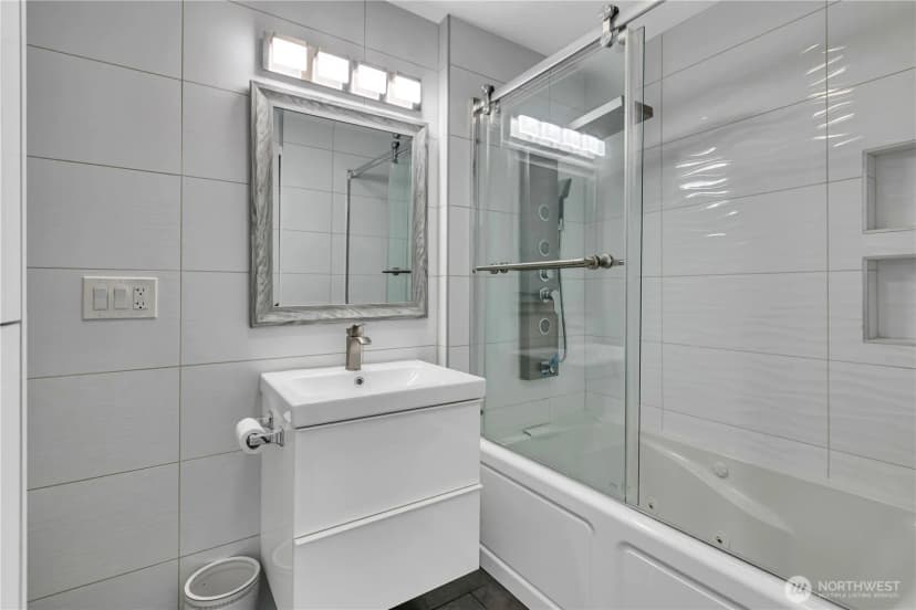 Property photo for 4525 149th Place Sw, Lynnwood photo 21