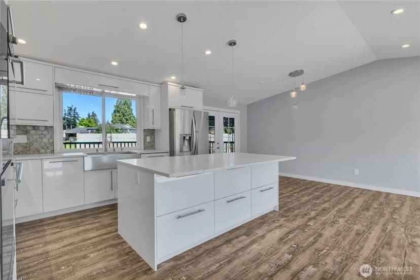 Property photo for 4525 149th Place Sw, Lynnwood photo 13