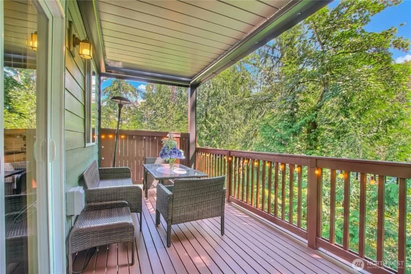 Property photo for 16426 85th Place Ne, Kenmore photo 16