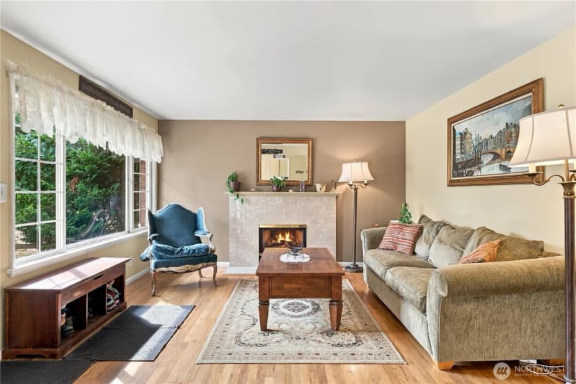 Property photo for 13045 Corliss Avenue N, Seattle photo 16