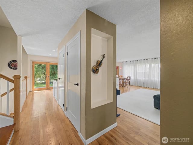 Property photo for 39428 200th Avenue Se, Auburn photo 3