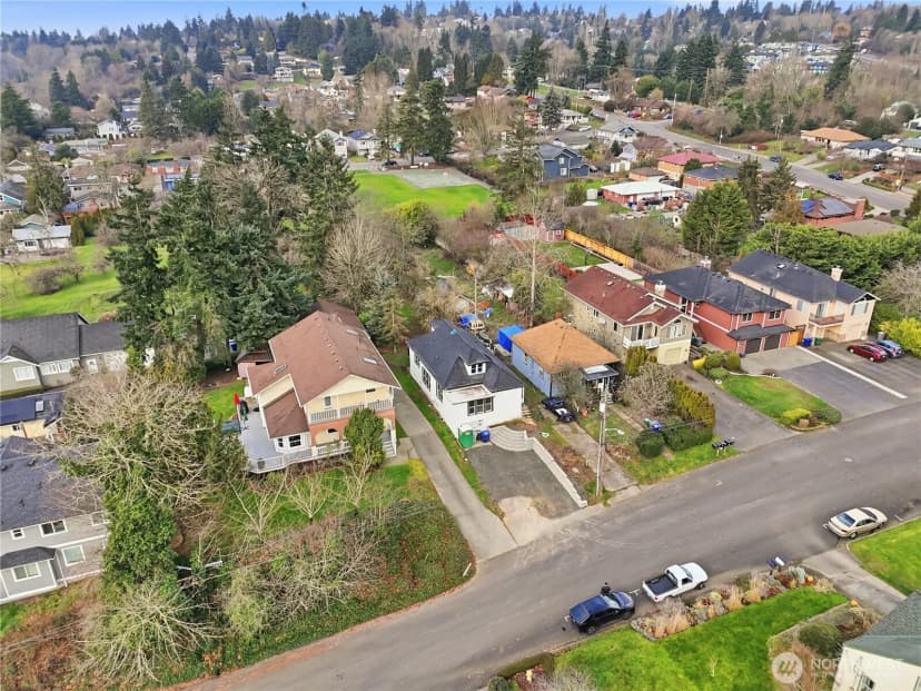 Property photo for 285 Earlington Avenue Sw, Renton photo 14