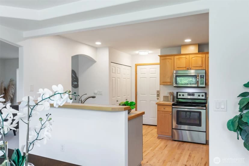 Property photo for 11626 50th Drive Se, Everett photo 8