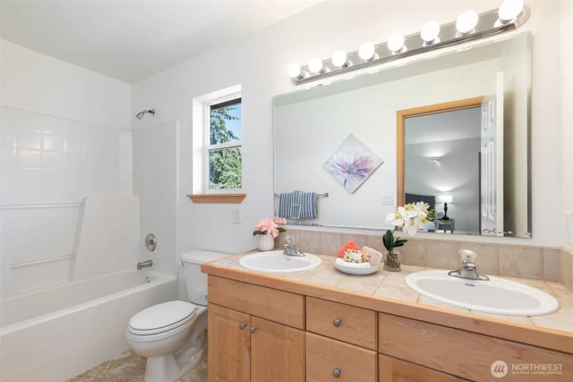 Property photo for 11626 50th Drive Se, Everett photo 19