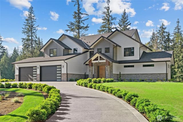 Property photo for 18217 56th Street Ne, Snohomish