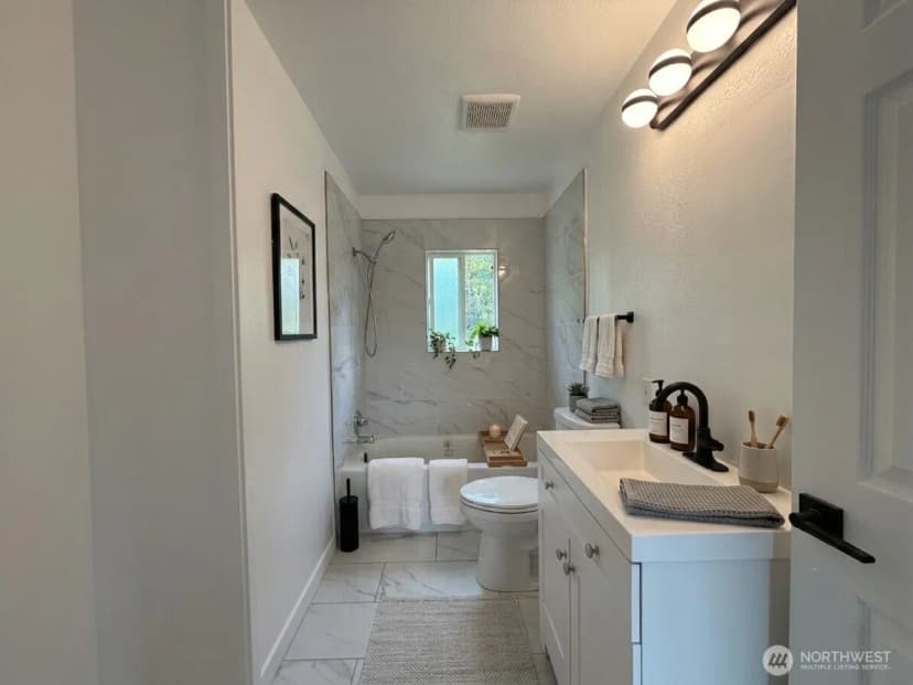 Property photo for 14217 Ave Se 196th, Renton photo 16