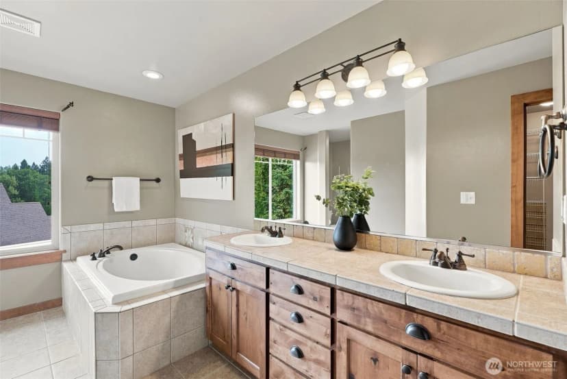 Property photo for 5302 S Bates Dr, Spokane Valley photo 18