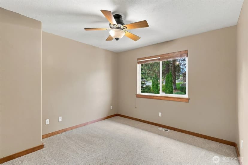 Property photo for 5302 S Bates Dr, Spokane Valley photo 24