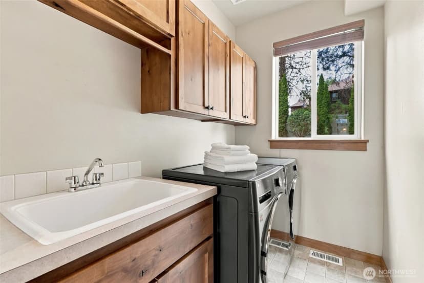 Property photo for 5302 S Bates Dr, Spokane Valley photo 15
