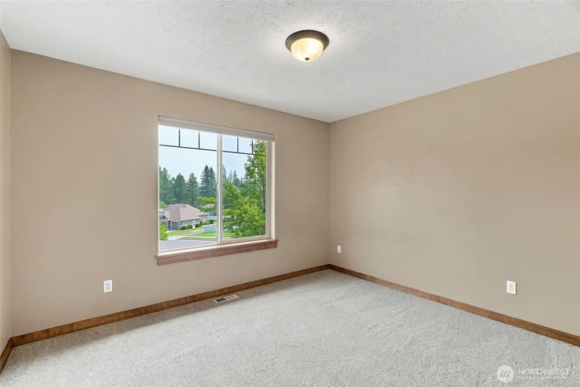Property photo for 5302 S Bates Dr, Spokane Valley photo 22