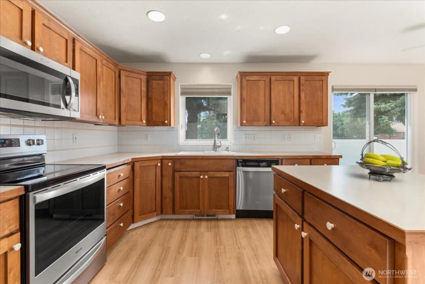 Property photo for 13716 E 15th Ln, Spokane Valley photo 12