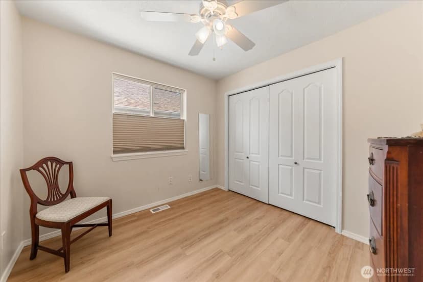 Property photo for 13716 E 15th Ln, Spokane Valley photo 15