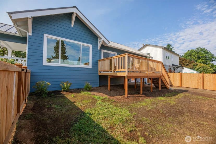 Property photo for 1702 Rainier Avenue, Everett photo 29