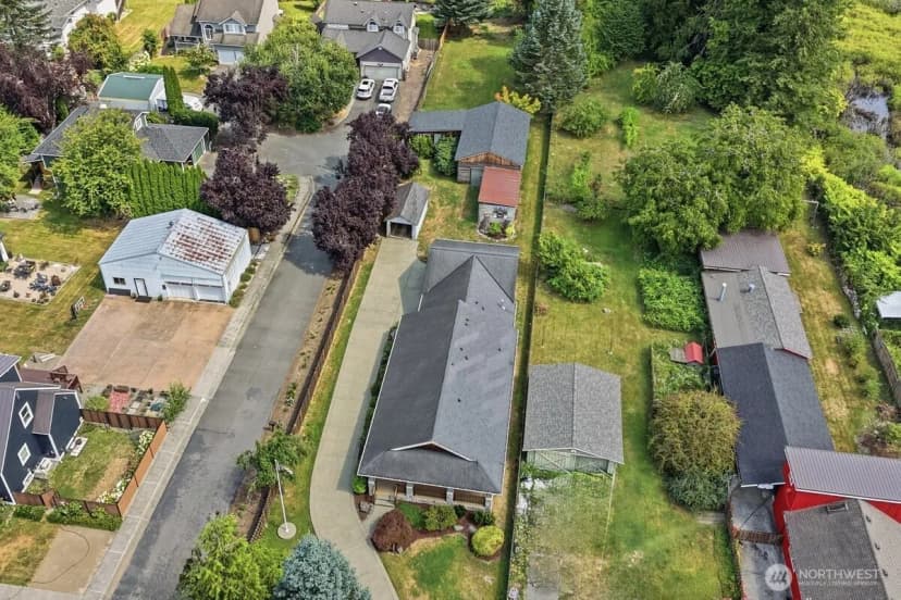 Property photo for 8652 384th Avenue Se, Snoqualmie photo 26