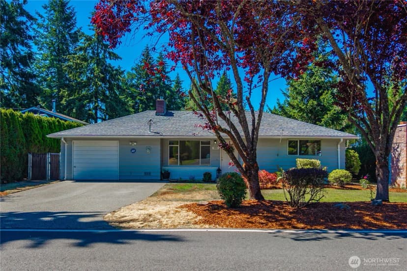 Property photo for 16821 19th Avenue Sw, Normandy Park photo 3