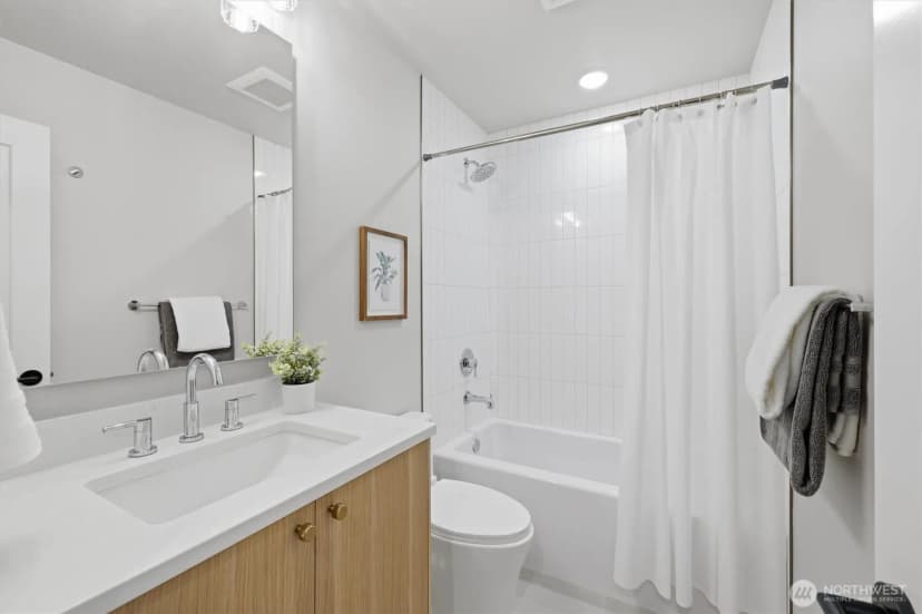 Property photo for 1407 29th Avenue, Seattle photo 20