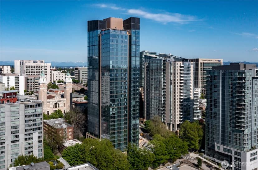 Property photo for 800 Columbia Street #2609, Seattle photo 40