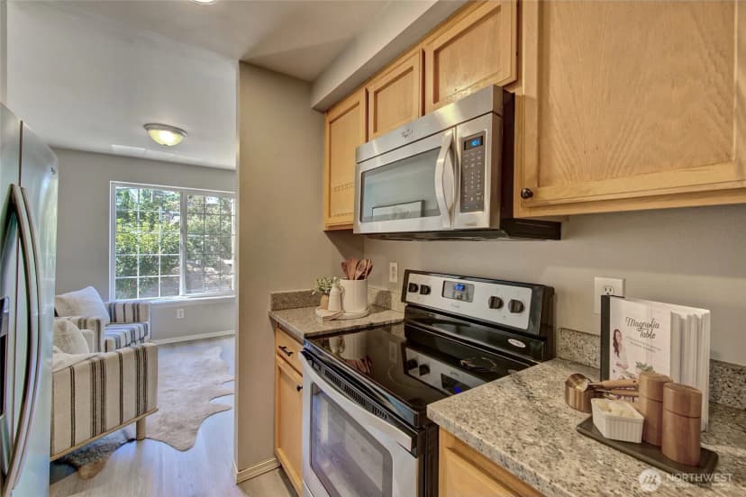 Property photo for 23317 Edmonds Way #4, Edmonds photo 11