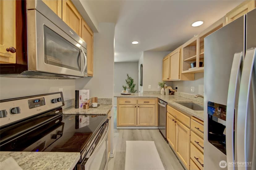 Property photo for 23317 Edmonds Way #4, Edmonds photo 10