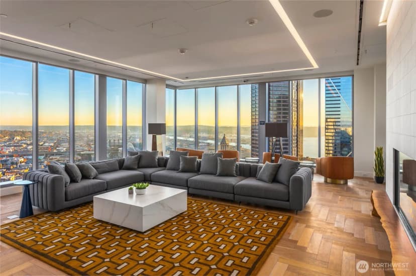 Property photo for 800 Columbia Street #2203, Seattle photo 17