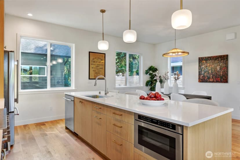 Property photo for 707 N 65th Street, Seattle photo 15