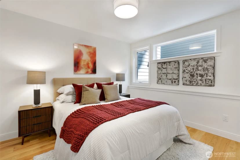 Property photo for 707 N 65th Street, Seattle photo 5