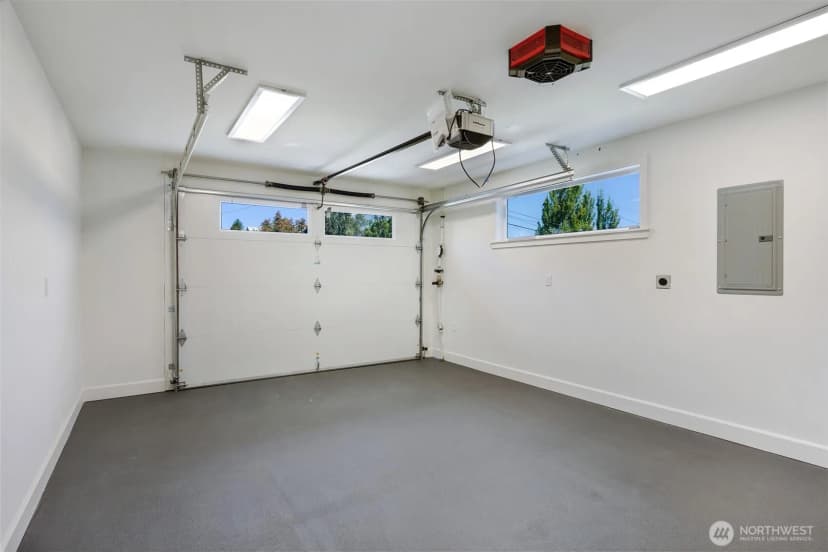 Property photo for 707 N 65th Street, Seattle photo 33