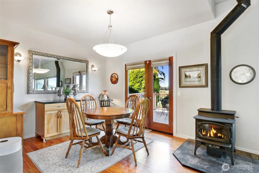 Property photo for 203 Delta Way, Sequim photo 14