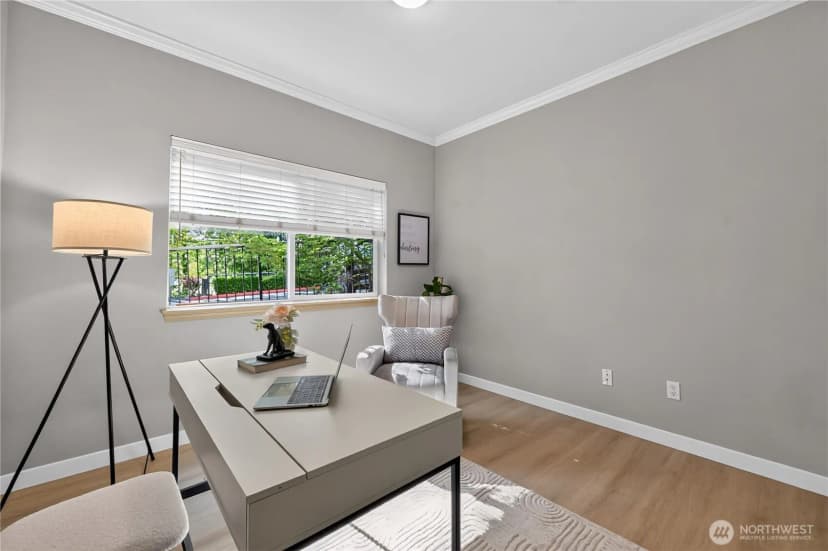 Property photo for 10709 Valley Viewrd #c101, Bothell photo 14