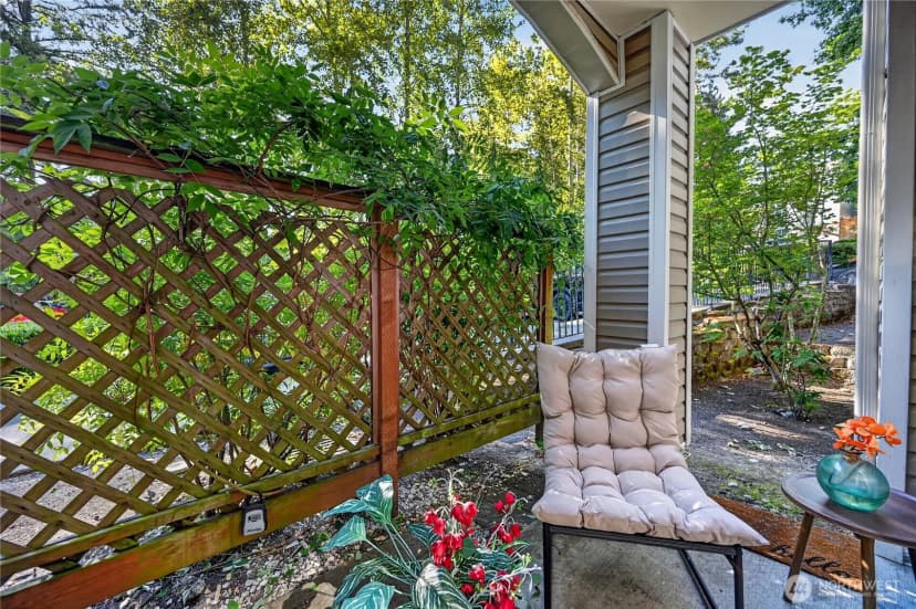 Property photo for 10709 Valley Viewrd #c101, Bothell photo 20