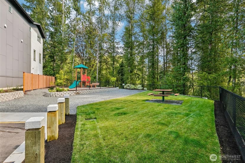 Property photo for 16723 Alderwood Mall Parkway #a7, Lynnwood photo 28
