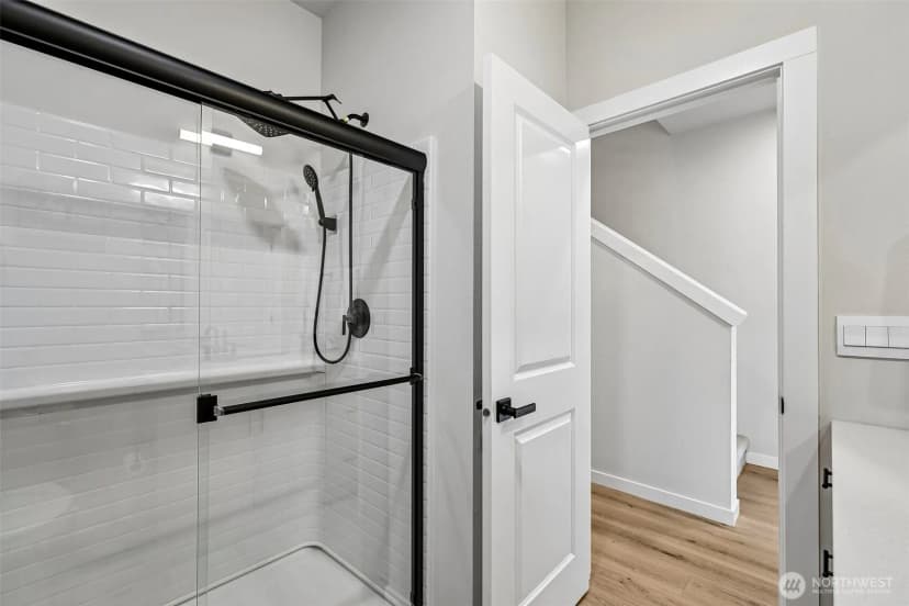 Property photo for 16723 Alderwood Mall Parkway #a7, Lynnwood photo 15