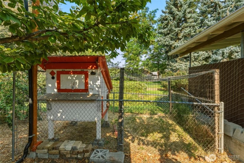 Property photo for 831 Valencia Street, Walla Walla photo 35