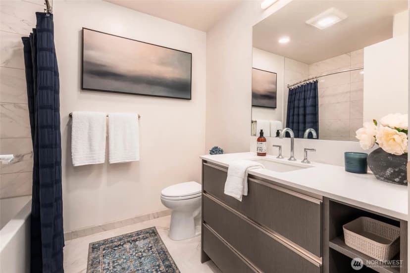 Property photo for 800 Columbia Street #3201, Seattle photo 19