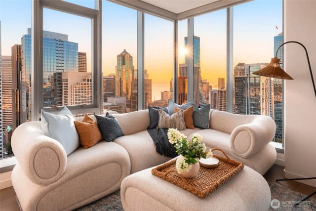 Property photo for 800 Columbia Street #3201, Seattle