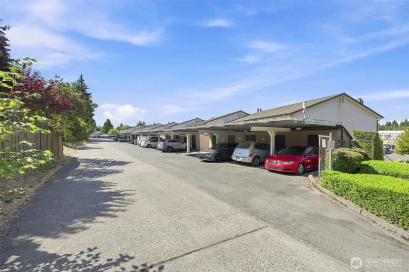 Property photo for 9000 25th Avenue Sw #102a, Seattle photo 33