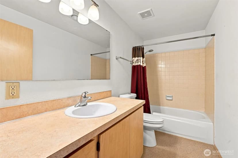 Property photo for 9000 25th Avenue Sw #102a, Seattle photo 30